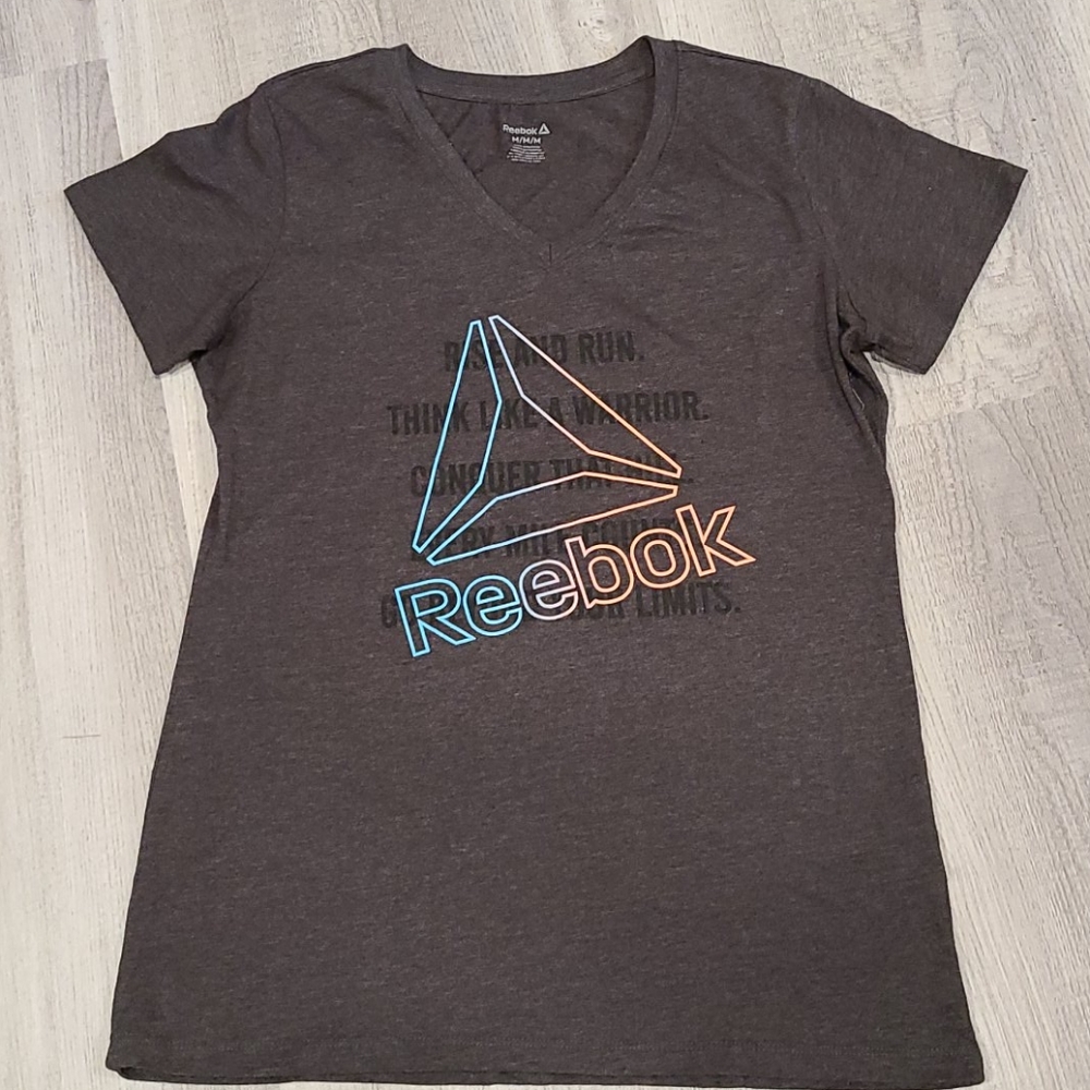 Reebok Woman's Tshirt, Medium